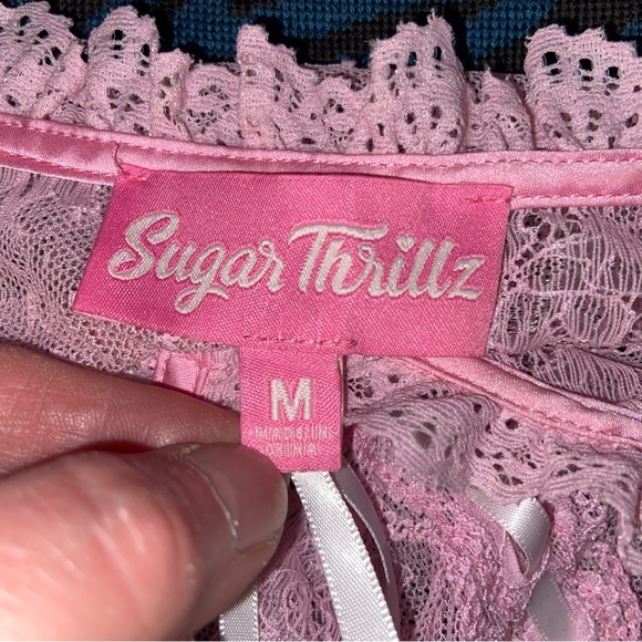 Dolls Kill Sugar Thrillz Dress Size Medium Real Divinity Pink Lace Babydoll - Picture 12 of 14